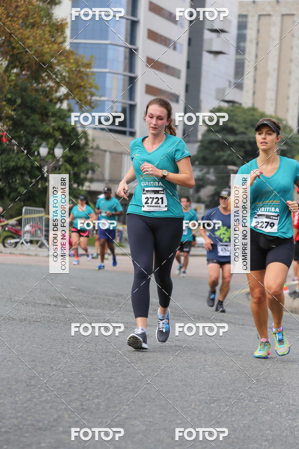 Buy your photos of the eventMeia Maratona Internacional de Curitiba 2018 on Fotop