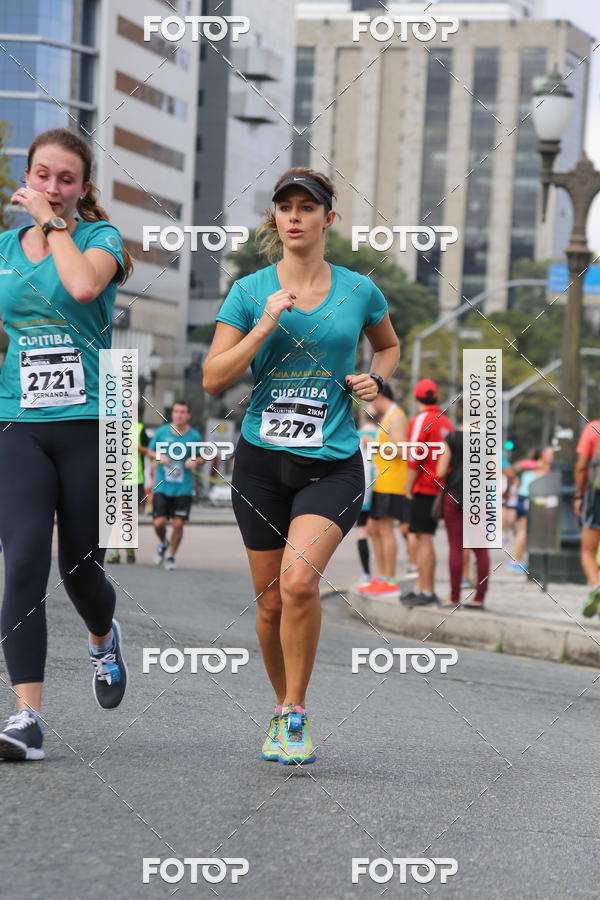 Buy your photos of the eventMeia Maratona Internacional de Curitiba 2018 on Fotop