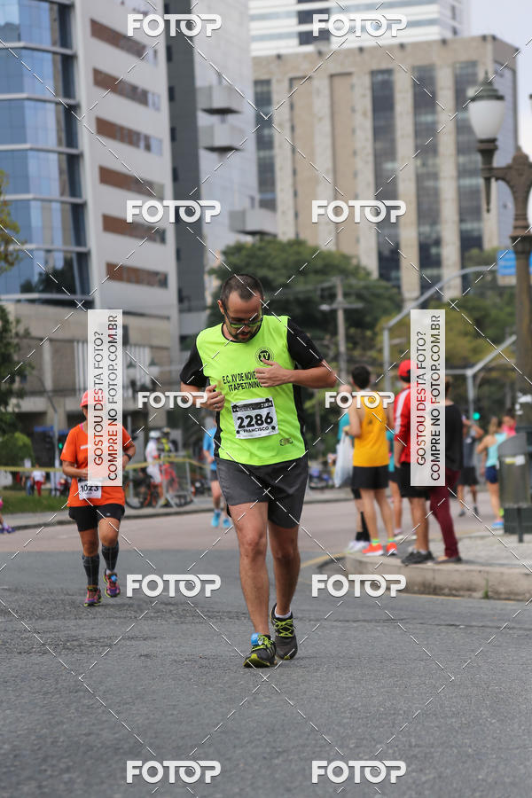 Buy your photos of the eventMeia Maratona Internacional de Curitiba 2018 on Fotop