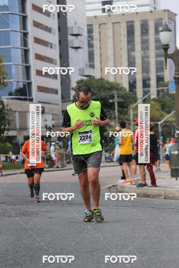 Buy your photos of the eventMeia Maratona Internacional de Curitiba 2018 on Fotop