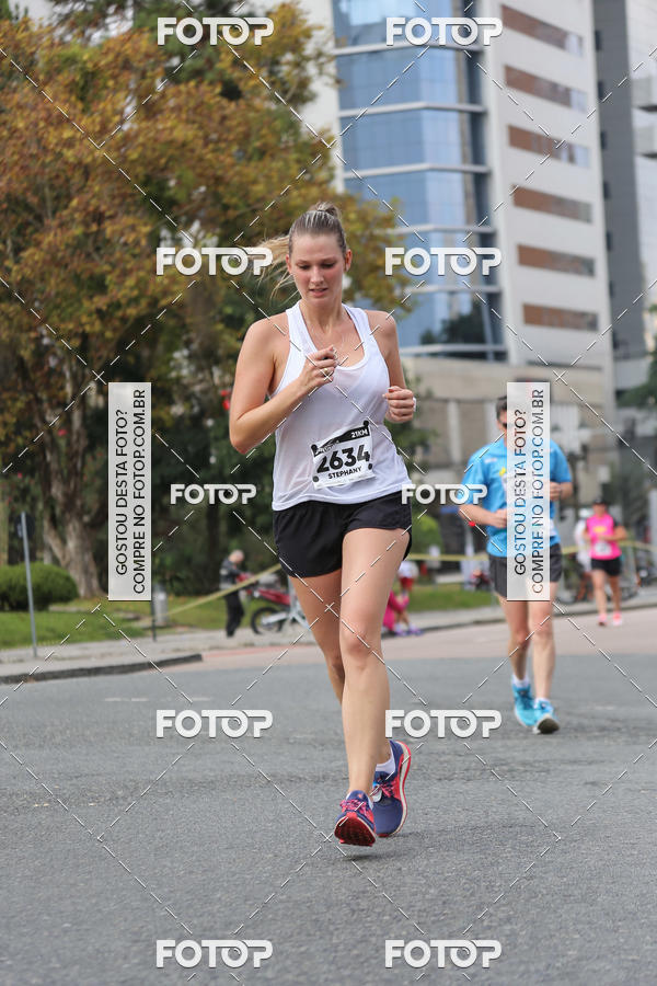 Buy your photos of the eventMeia Maratona Internacional de Curitiba 2018 on Fotop