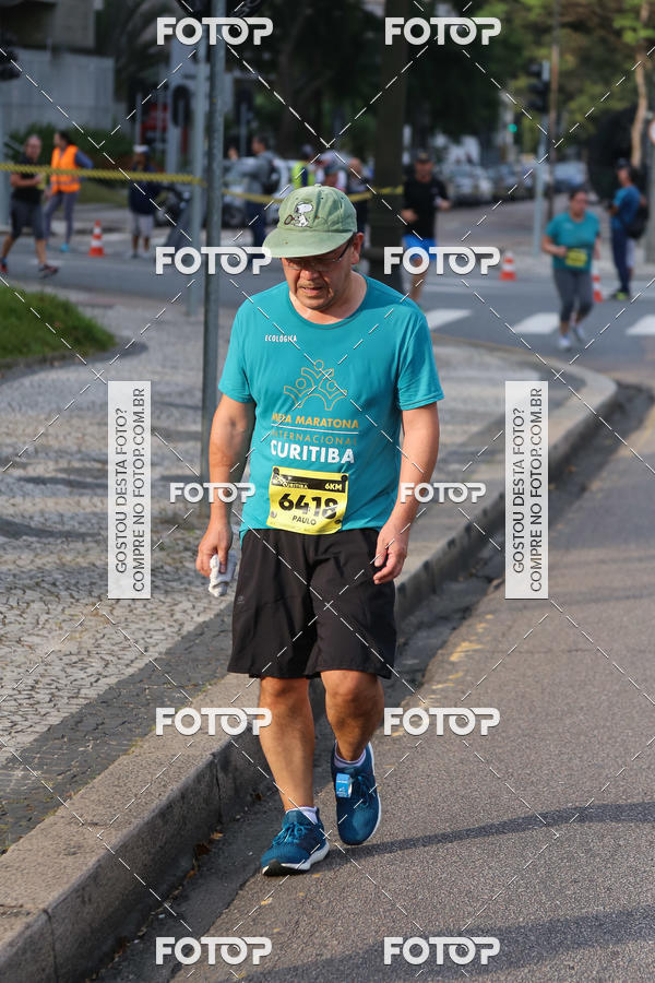 Buy your photos of the eventMeia Maratona Internacional de Curitiba 2018 on Fotop