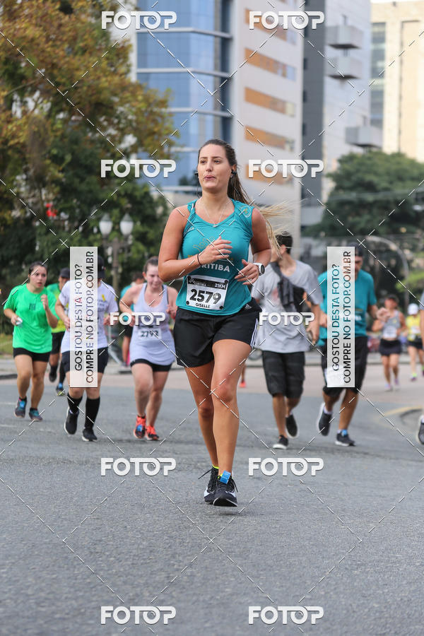 Buy your photos of the eventMeia Maratona Internacional de Curitiba 2018 on Fotop