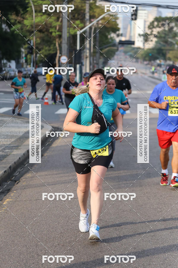 Buy your photos of the eventMeia Maratona Internacional de Curitiba 2018 on Fotop