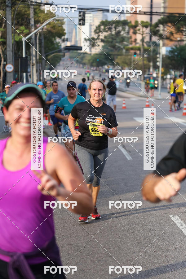Buy your photos of the eventMeia Maratona Internacional de Curitiba 2018 on Fotop