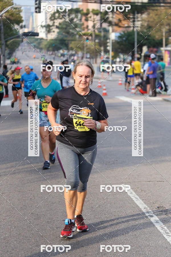 Buy your photos of the eventMeia Maratona Internacional de Curitiba 2018 on Fotop