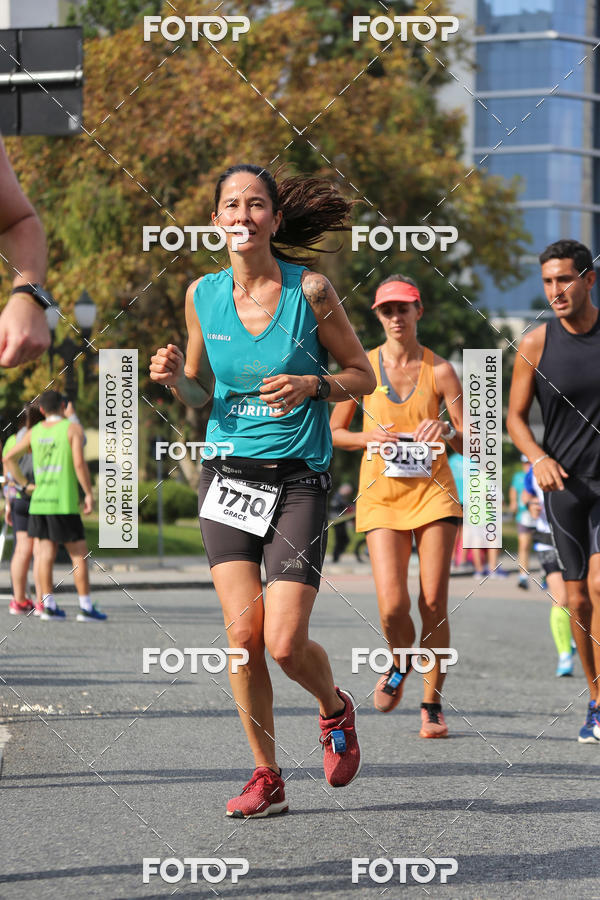 Buy your photos of the eventMeia Maratona Internacional de Curitiba 2018 on Fotop