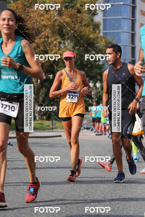 Buy your photos of the eventMeia Maratona Internacional de Curitiba 2018 on Fotop