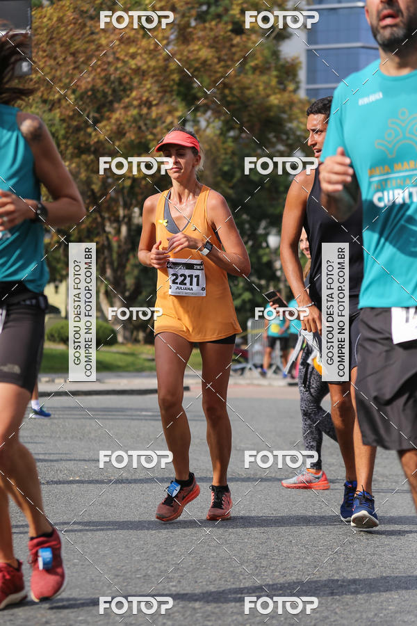 Buy your photos of the eventMeia Maratona Internacional de Curitiba 2018 on Fotop