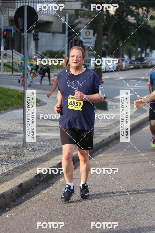 Buy your photos of the eventMeia Maratona Internacional de Curitiba 2018 on Fotop
