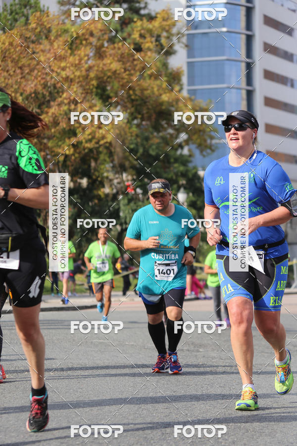 Buy your photos of the eventMeia Maratona Internacional de Curitiba 2018 on Fotop