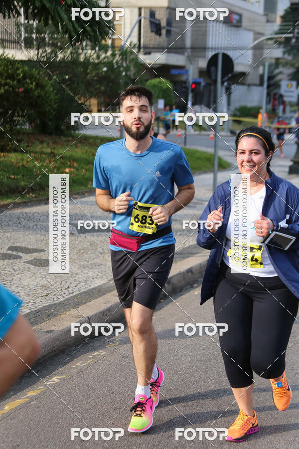Buy your photos of the eventMeia Maratona Internacional de Curitiba 2018 on Fotop