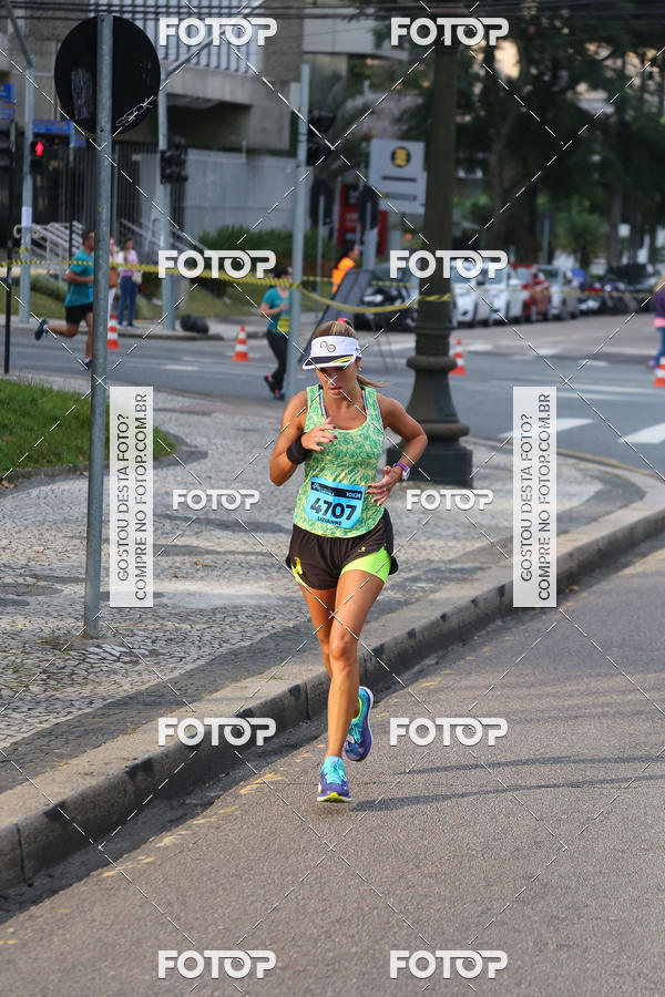 Buy your photos of the eventMeia Maratona Internacional de Curitiba 2018 on Fotop