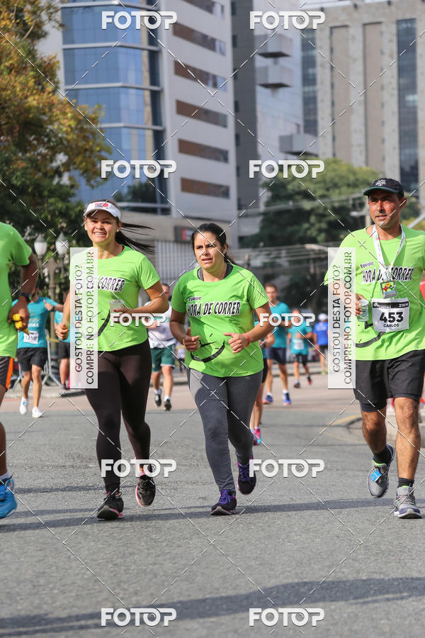 Buy your photos of the eventMeia Maratona Internacional de Curitiba 2018 on Fotop