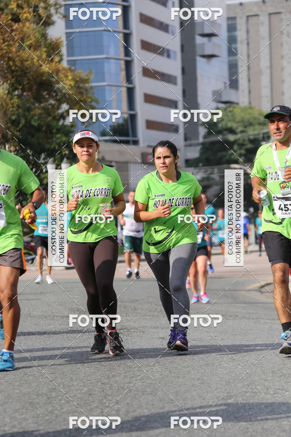 Buy your photos of the eventMeia Maratona Internacional de Curitiba 2018 on Fotop