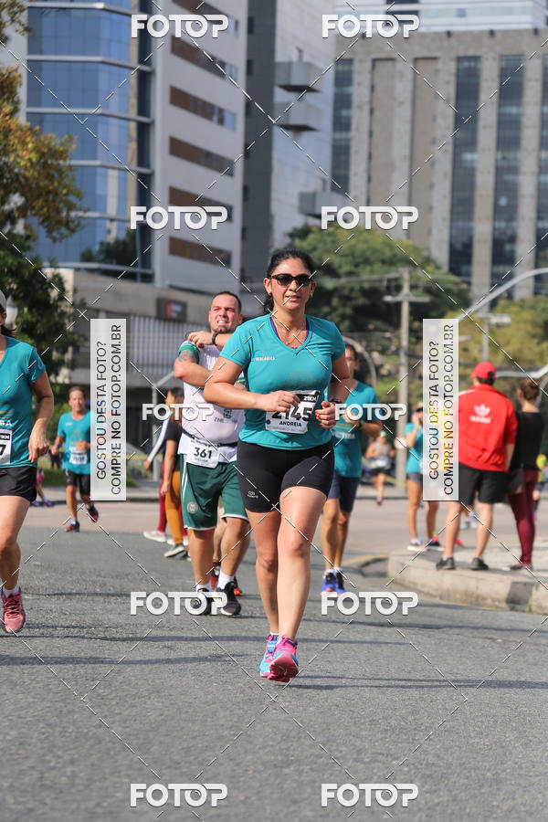 Buy your photos of the eventMeia Maratona Internacional de Curitiba 2018 on Fotop