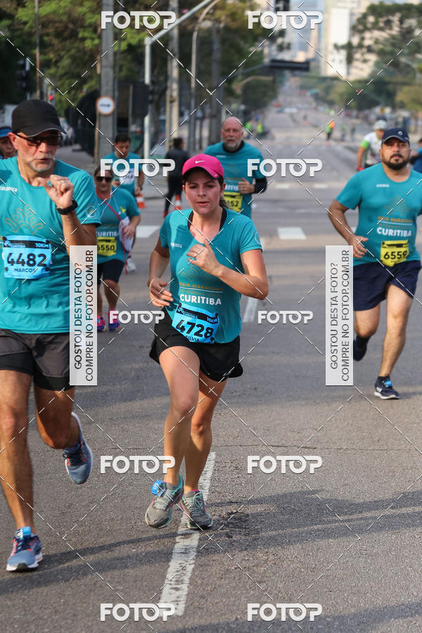 Buy your photos of the eventMeia Maratona Internacional de Curitiba 2018 on Fotop