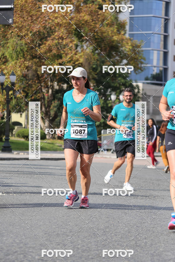 Buy your photos of the eventMeia Maratona Internacional de Curitiba 2018 on Fotop