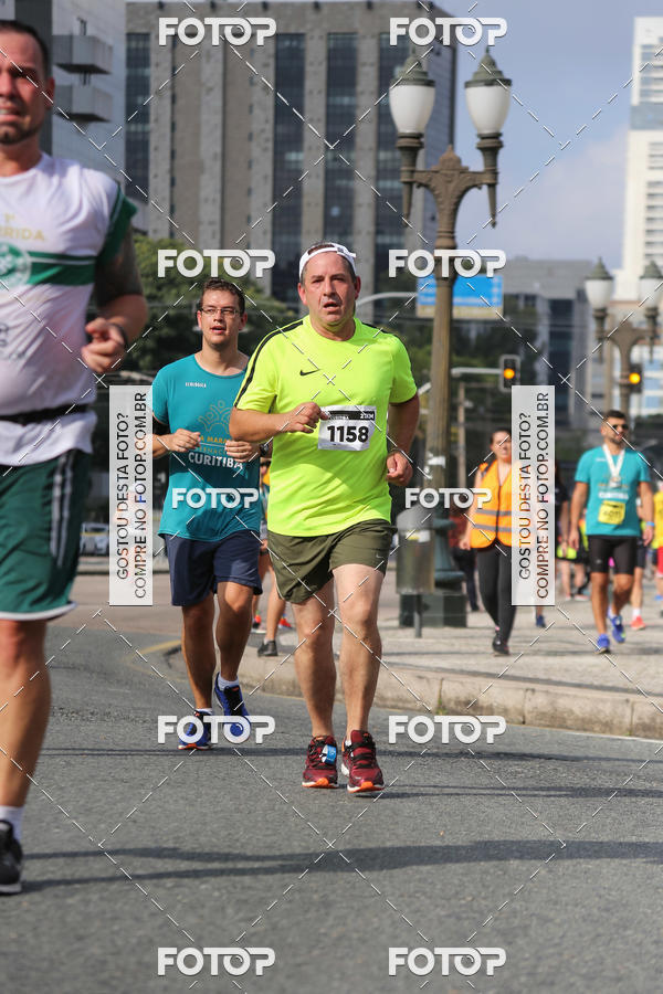 Buy your photos of the eventMeia Maratona Internacional de Curitiba 2018 on Fotop