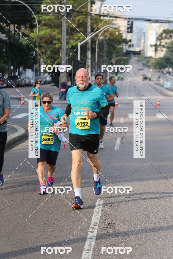 Buy your photos of the eventMeia Maratona Internacional de Curitiba 2018 on Fotop