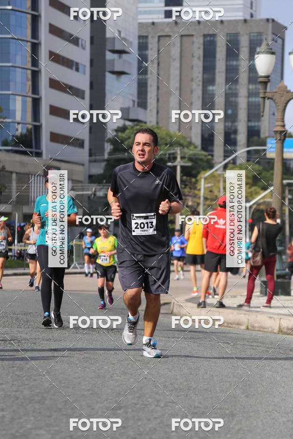 Buy your photos of the eventMeia Maratona Internacional de Curitiba 2018 on Fotop
