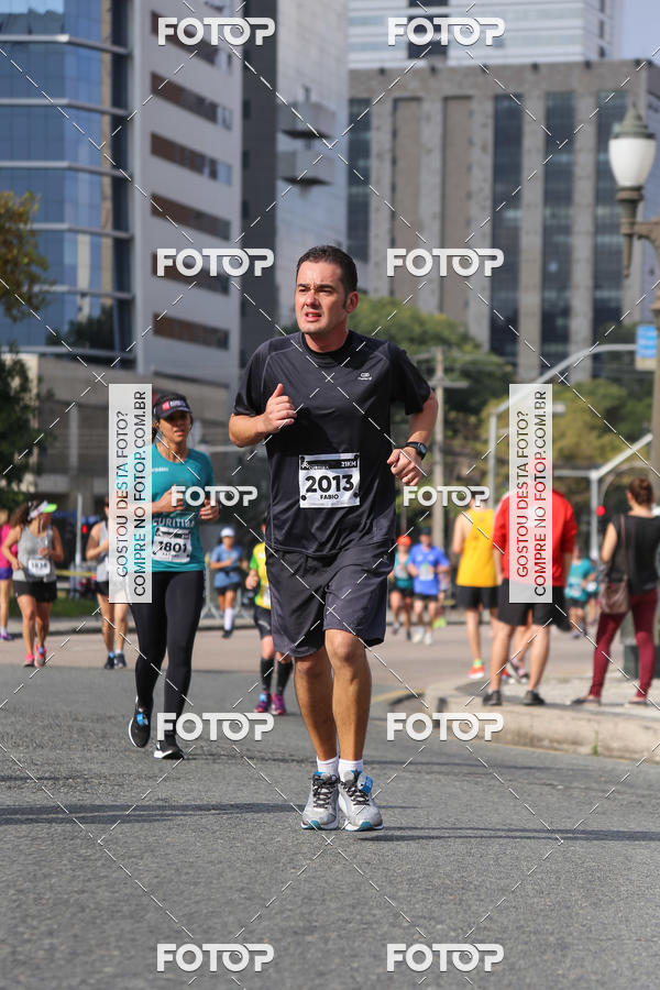 Buy your photos of the eventMeia Maratona Internacional de Curitiba 2018 on Fotop