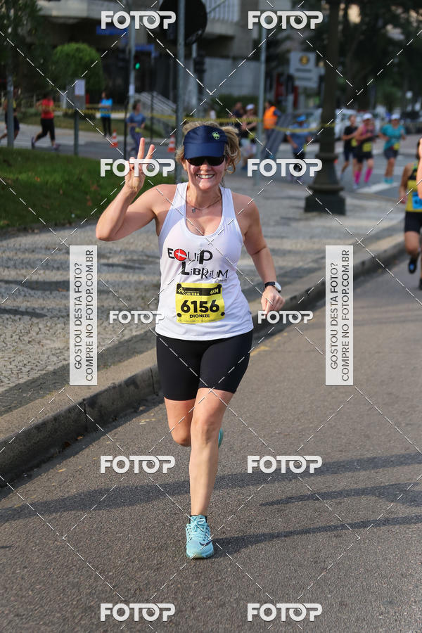 Buy your photos of the eventMeia Maratona Internacional de Curitiba 2018 on Fotop