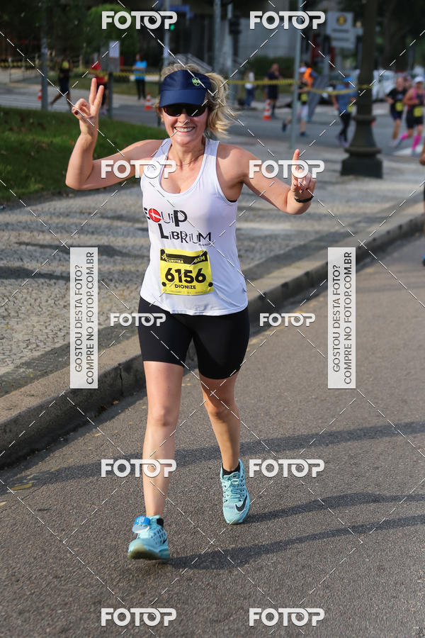 Buy your photos of the eventMeia Maratona Internacional de Curitiba 2018 on Fotop