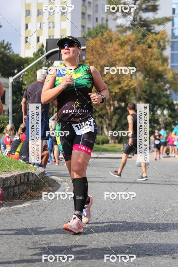 Buy your photos of the eventMeia Maratona Internacional de Curitiba 2018 on Fotop