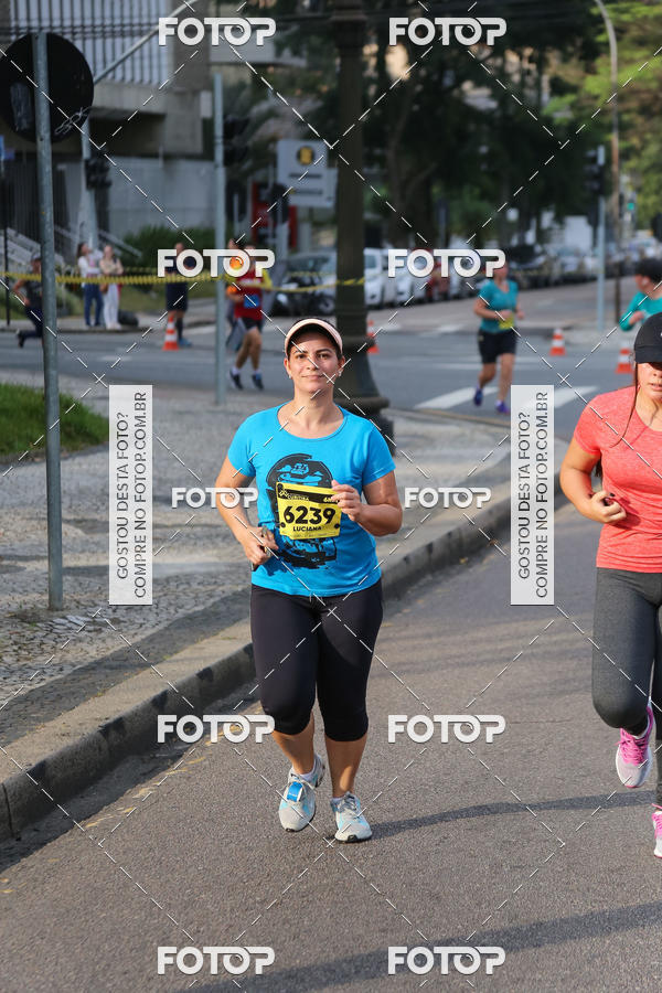 Buy your photos of the eventMeia Maratona Internacional de Curitiba 2018 on Fotop