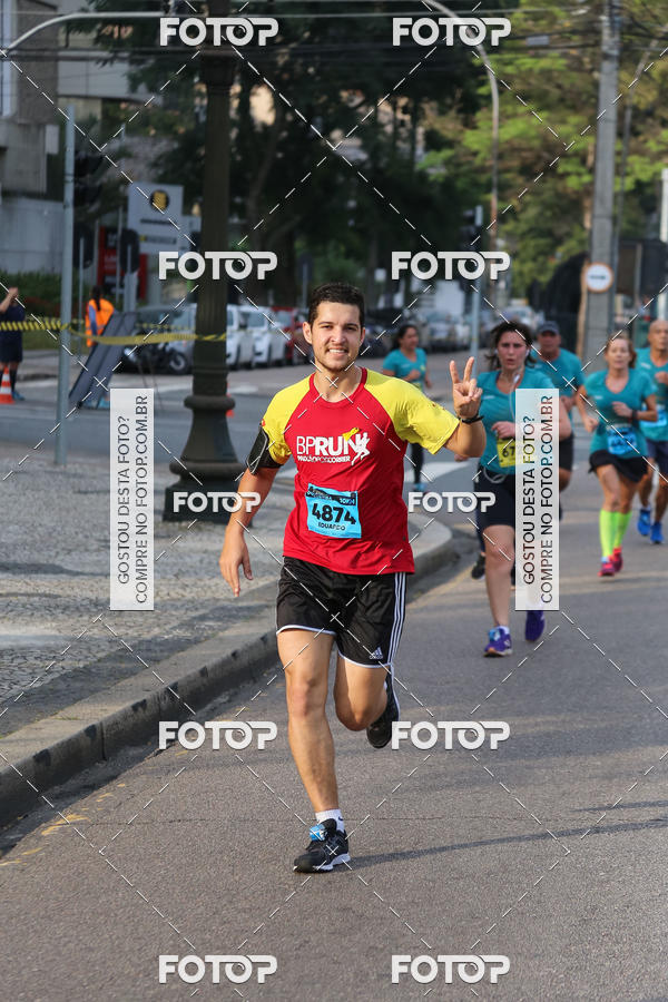 Buy your photos of the eventMeia Maratona Internacional de Curitiba 2018 on Fotop