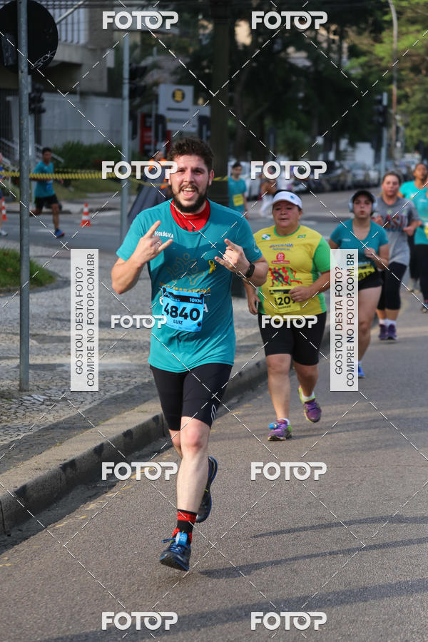 Buy your photos of the eventMeia Maratona Internacional de Curitiba 2018 on Fotop