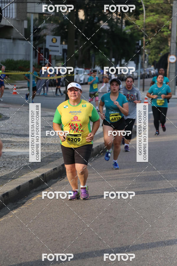 Buy your photos of the eventMeia Maratona Internacional de Curitiba 2018 on Fotop