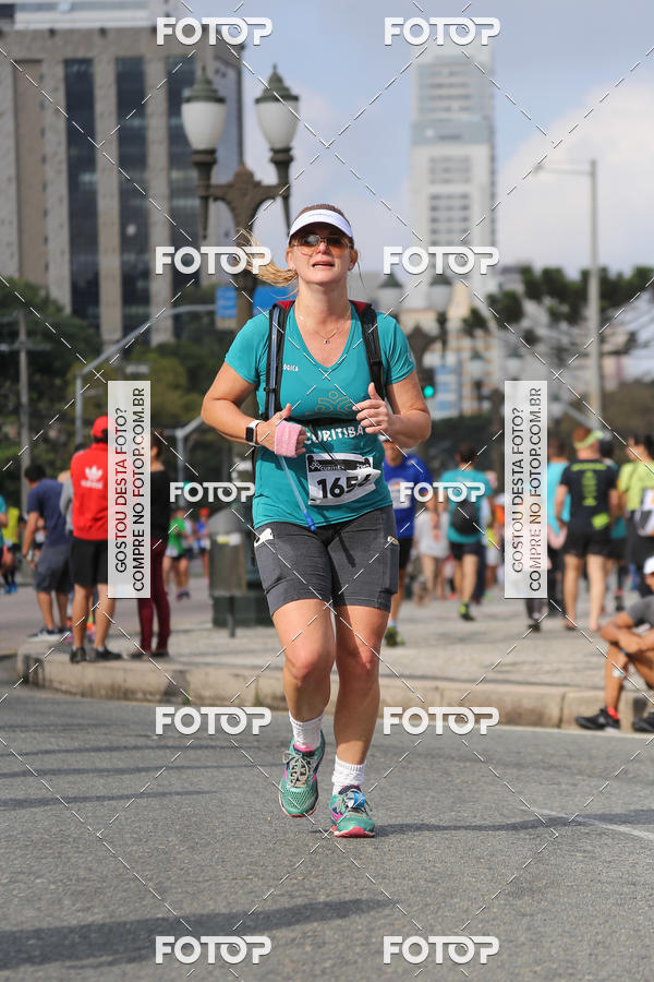 Buy your photos of the eventMeia Maratona Internacional de Curitiba 2018 on Fotop