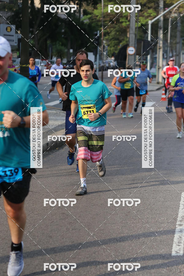 Buy your photos of the eventMeia Maratona Internacional de Curitiba 2018 on Fotop