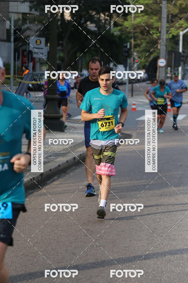 Buy your photos of the eventMeia Maratona Internacional de Curitiba 2018 on Fotop