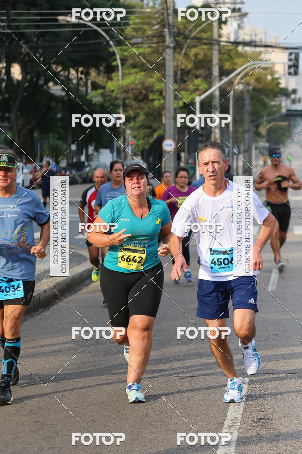Buy your photos of the eventMeia Maratona Internacional de Curitiba 2018 on Fotop