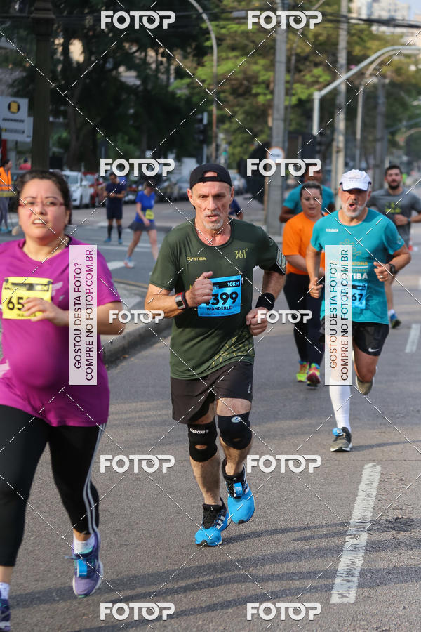 Buy your photos of the eventMeia Maratona Internacional de Curitiba 2018 on Fotop