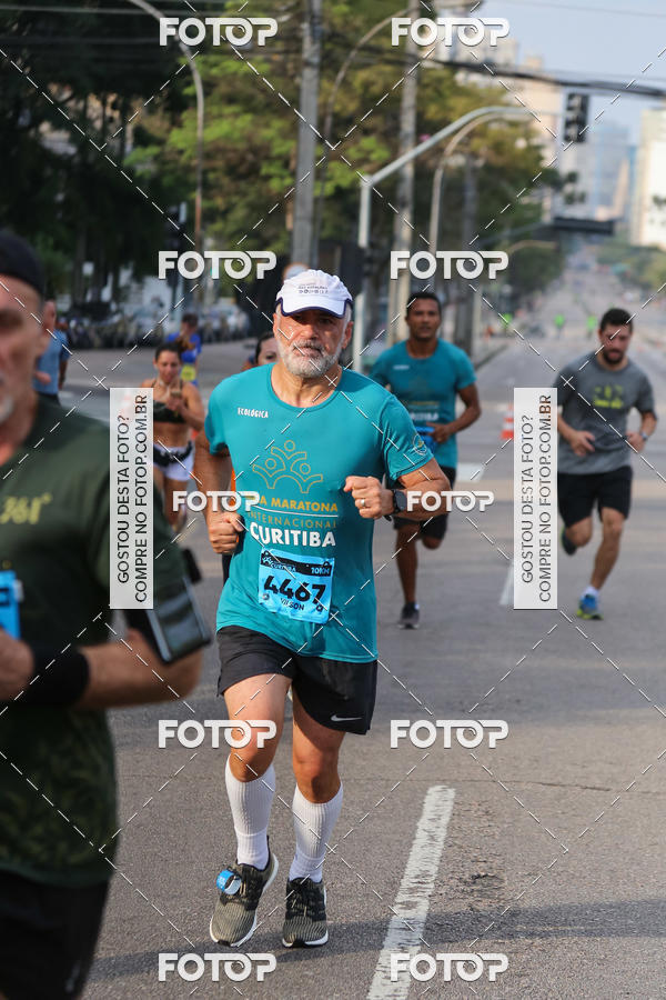 Buy your photos of the eventMeia Maratona Internacional de Curitiba 2018 on Fotop