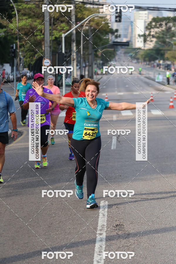 Buy your photos of the eventMeia Maratona Internacional de Curitiba 2018 on Fotop