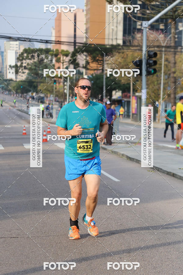 Buy your photos of the eventMeia Maratona Internacional de Curitiba 2018 on Fotop