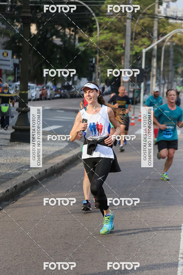 Buy your photos of the eventMeia Maratona Internacional de Curitiba 2018 on Fotop