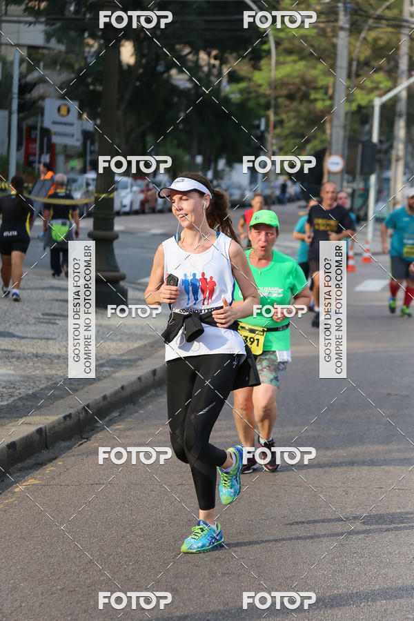 Buy your photos of the eventMeia Maratona Internacional de Curitiba 2018 on Fotop