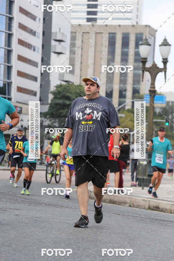 Buy your photos of the eventMeia Maratona Internacional de Curitiba 2018 on Fotop