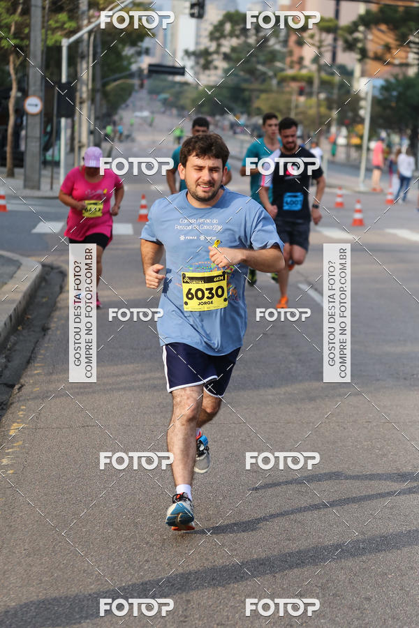 Buy your photos of the eventMeia Maratona Internacional de Curitiba 2018 on Fotop