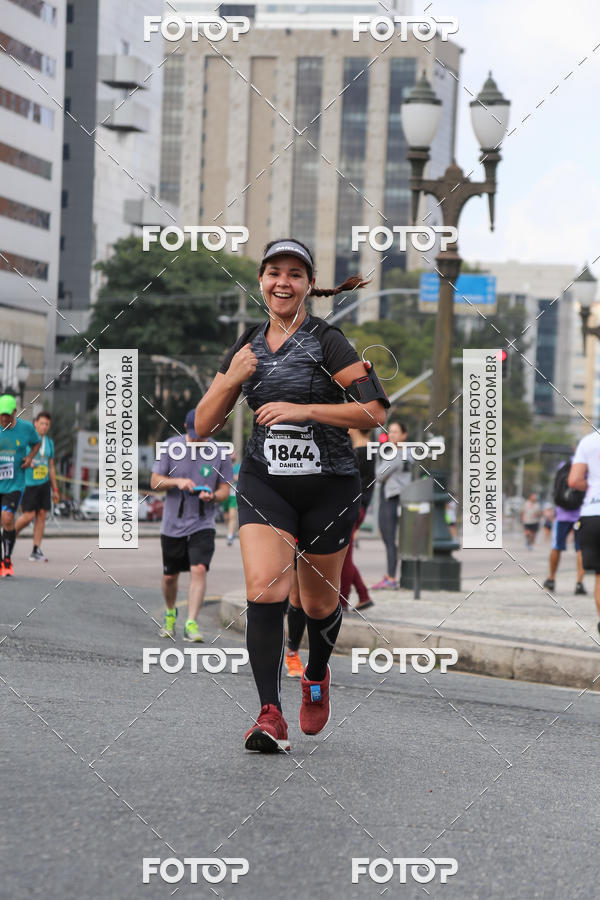 Buy your photos of the eventMeia Maratona Internacional de Curitiba 2018 on Fotop