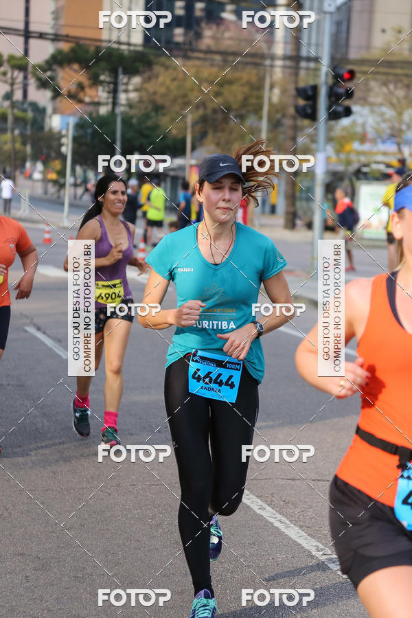 Buy your photos of the eventMeia Maratona Internacional de Curitiba 2018 on Fotop
