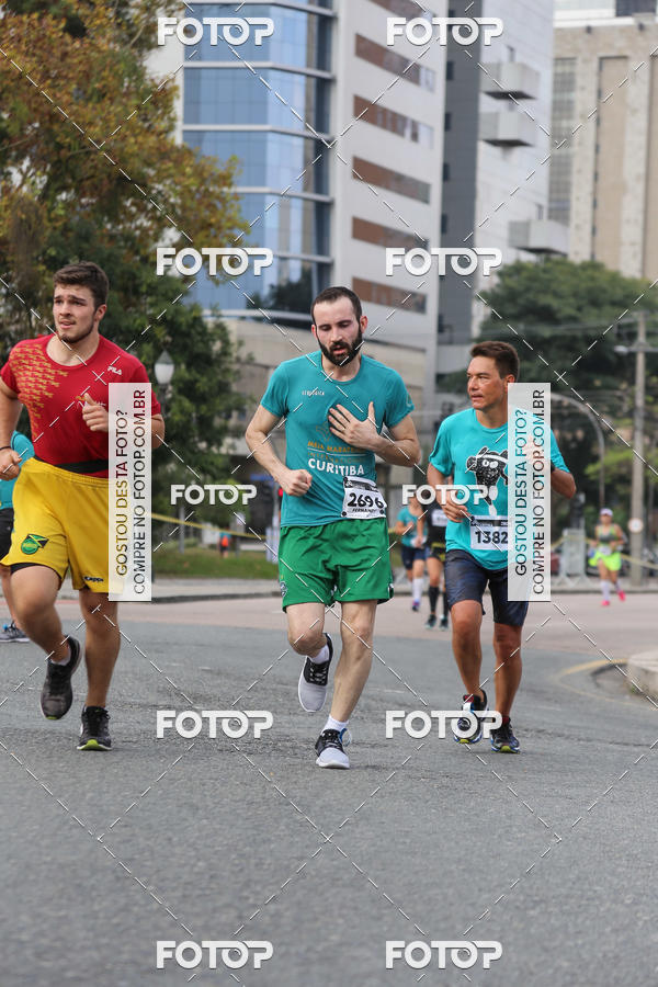 Buy your photos of the eventMeia Maratona Internacional de Curitiba 2018 on Fotop