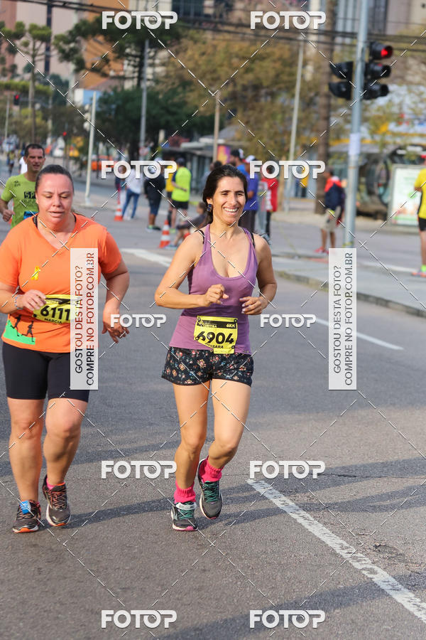 Buy your photos of the eventMeia Maratona Internacional de Curitiba 2018 on Fotop