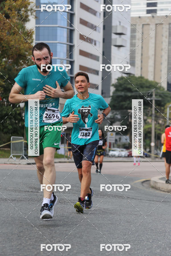 Buy your photos of the eventMeia Maratona Internacional de Curitiba 2018 on Fotop